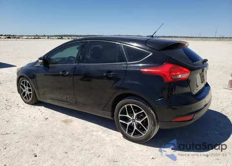 2017 Ford Focus Sel z USA, uszkodzony, nr VIN 1FADP3M22HL332886